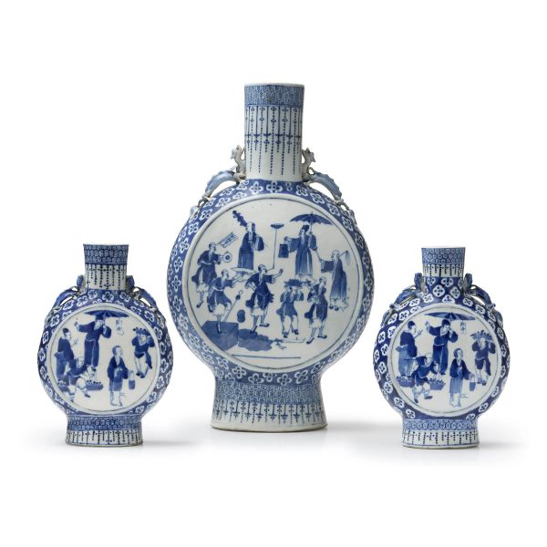 



A SET OF THREE BLUE AND WHITE 'FIGURAL' MOONFLASK VASES, CHINA, QING DYNASTY, 19TH CENTURY