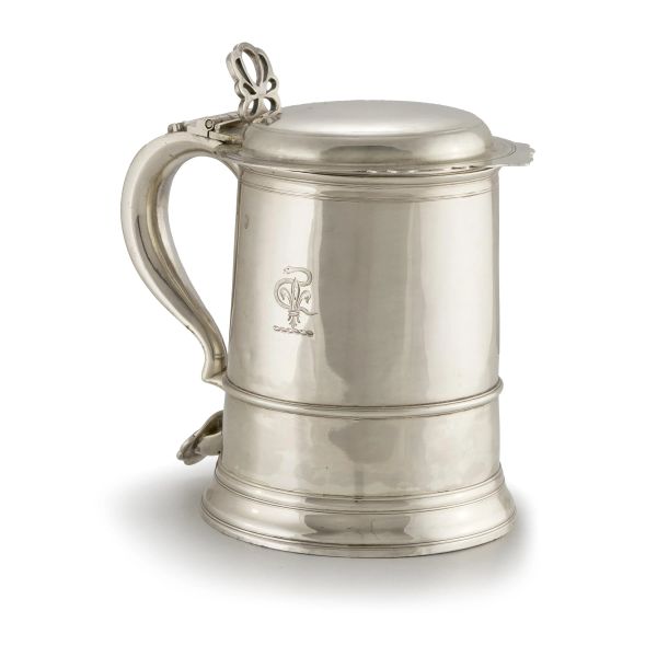 A STERLING SILVER TANKARD, LONDON, 1691