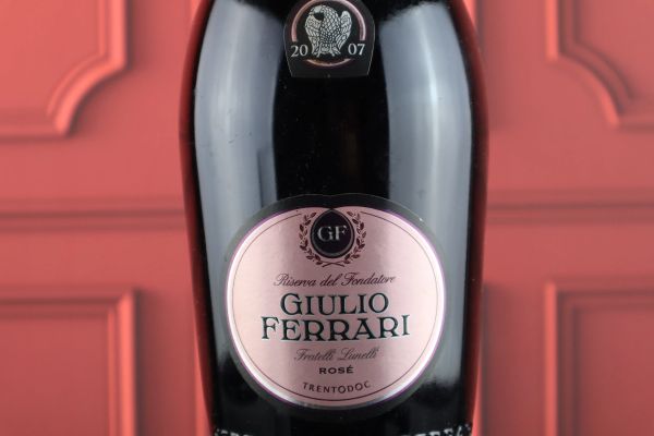 



Giulio Ferrari Riserva del Fondatore Ros&eacute; 2007