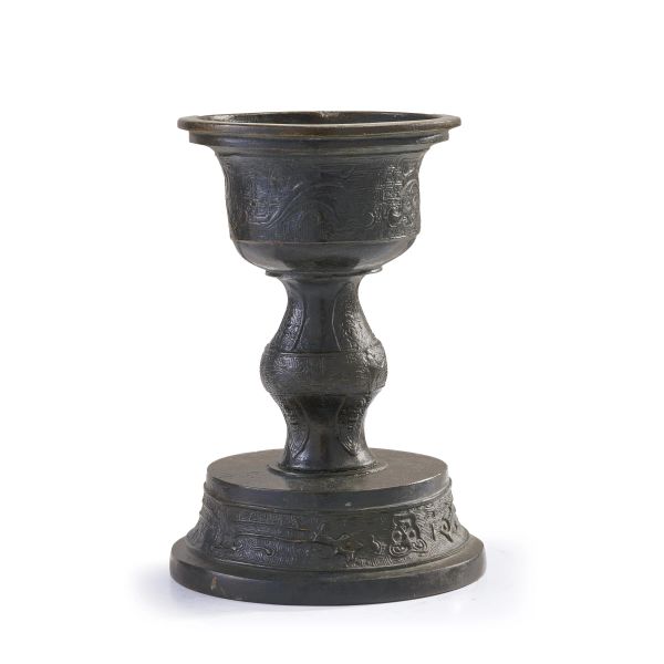 



CANDLE HOLDER, CHINA, MING DINASTY, 17TH CENTURY