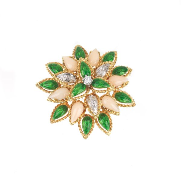 FLORAL BROOCH IN 18KT TWO TONE GOLD AND ENAMELS