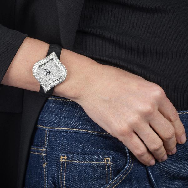 CHOPARD OROLOGIO PUSHKIN CON DIAMANTI