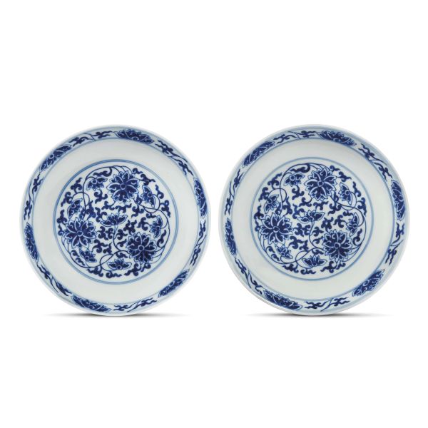 



A PAIR OF PLATES, CHINA, QING DYNASTY, 19TH CENTURY