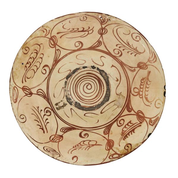 GRANDE PIATTO UMBONATO, VALENCIA, SECOLO XVIII