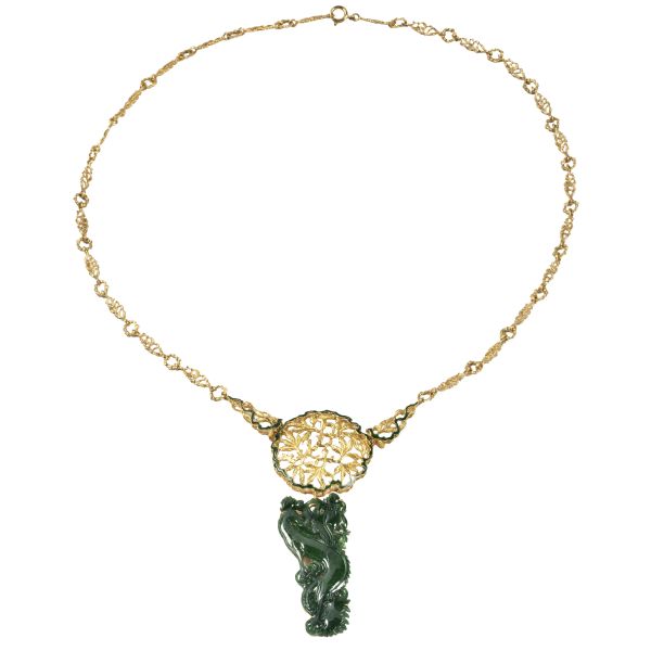 



JADE DRAGON NECKLACE IN 18KT YELLOW GOLD