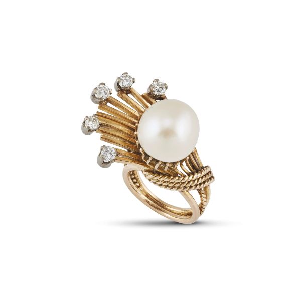 FRESH WATER PEARL AND DIAMOND RING IN 18KT ROSE GOLD