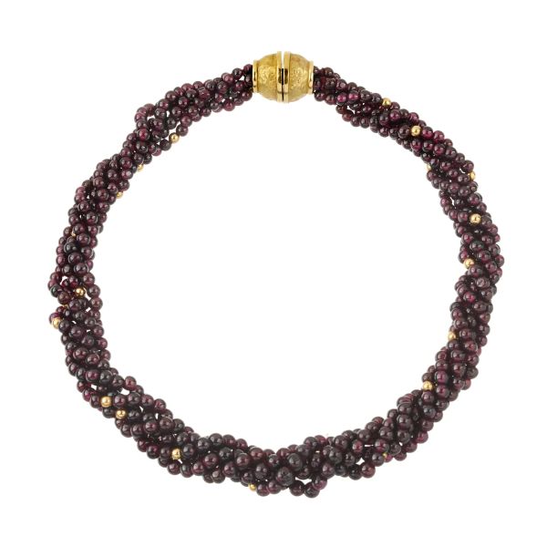 



COLLANA TORCHON CON GRANATI