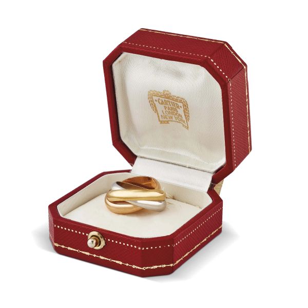 CARTIER &quot;TRINITY&quot; RING IN 18KT THREE TONE GOLD