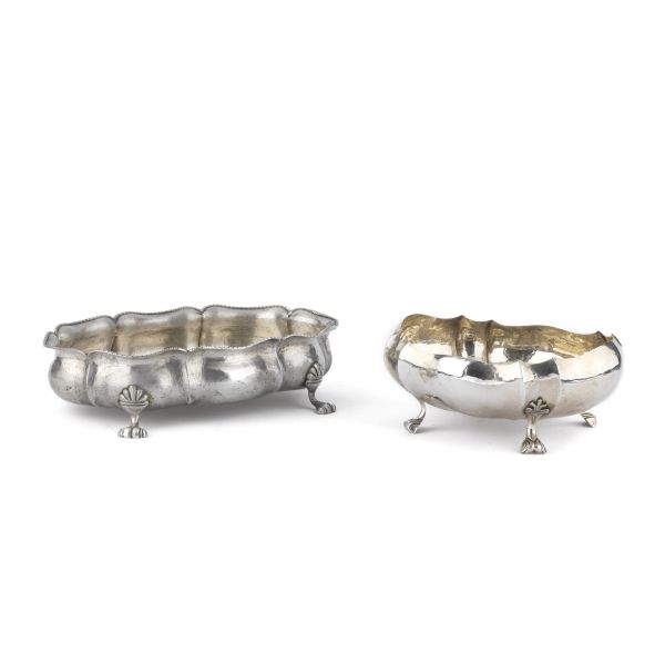 TWO SILVER CENTERPIECE CUPS, 20TH CENTURY