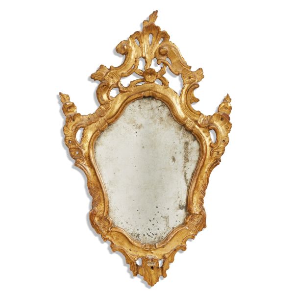 



A PAIR OF VENETIAN MIRRORS, 18TH CENTURY