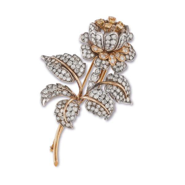 



SPILLA A FORMA DI FIORE CON DIAMANTI 