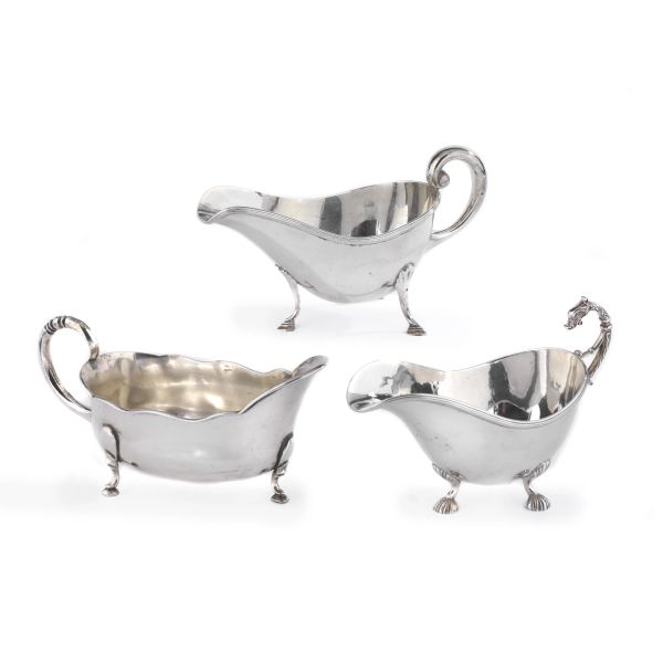TWO SILVER SAUCE BOAT, EGYPT, 20TH CENTURY ANMD OTHER SILVER PLATED METAL SAUCE BOAT