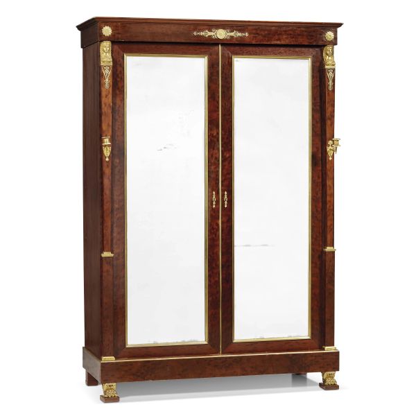 A FRENCH ARMOIRE, FIRST HALF 19TH CENTURY