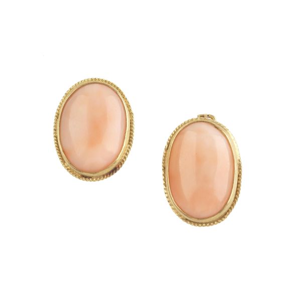 ROSE CORAL CLIP EARRINGS IN 18KT YELLOW GOLD