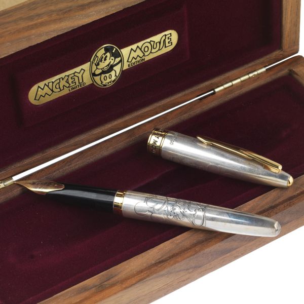 DISNEY MICKEY MOUSE PENNA STILOGRAFICA EDIZIONE LIMITATA N. 0740/2000