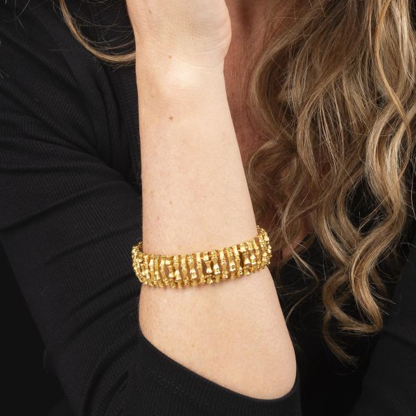 BRACCIALE A MAGLIE LARGHE