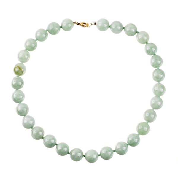 



COLLANA IN GIADA
