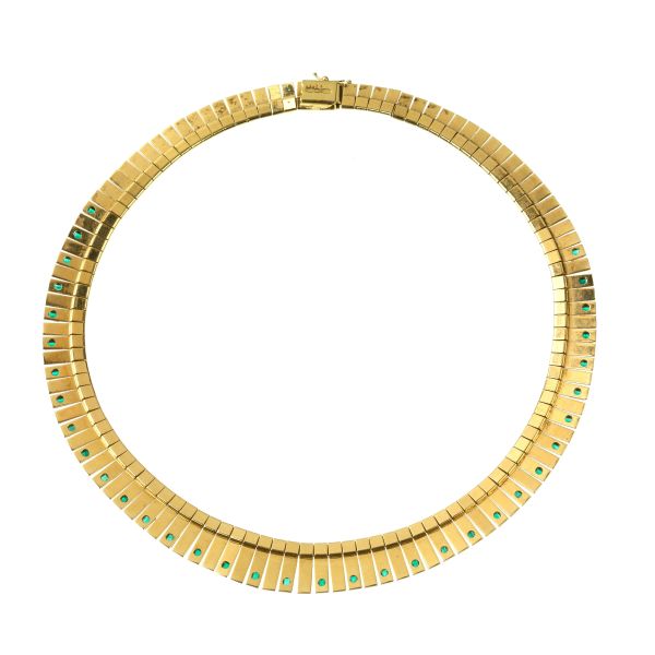 



EMERALD BAND NECKLACE IN 18KT YELLOW GOLD