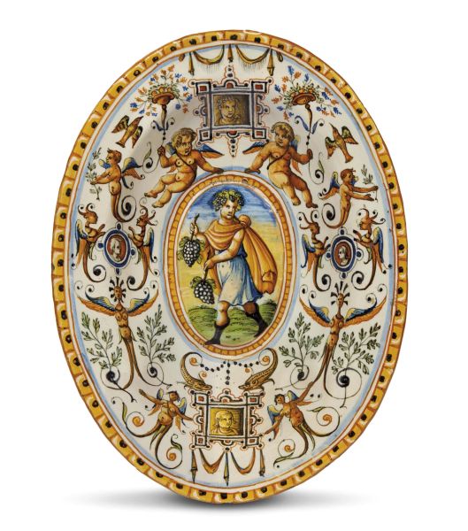 



A DEEP OVAL DISH, URBINO, WORKSHOP OF PATANAZZI, LATE 16TH-EARLY 17TH CENTURY