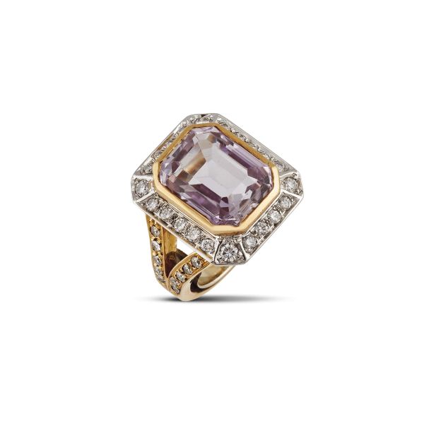 KUNZITE AND DIAMOND RING IN 18KT TWO TONE GOLD