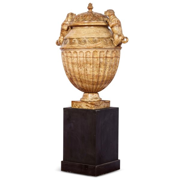 



GRANDE VASO CON COPERCHIO, PRIMA MET&Agrave; SECOLO XIX