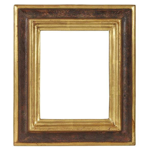A MARCHES 18TH CENTURY STYLE FRAME