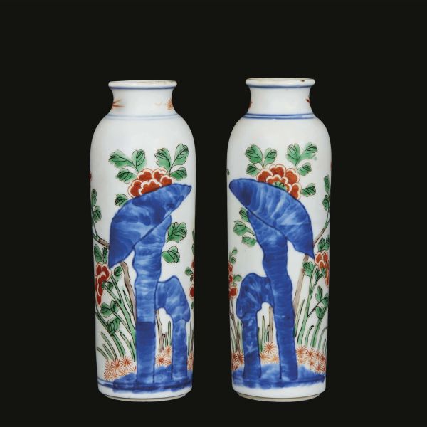 A PAIR OF VASES, CHINA, QING DYNASTY, 17-18TH CENTURY