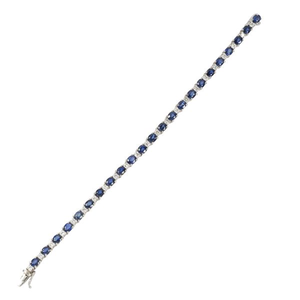 SAPPHIRE AND DIAMOND BRACELET IN 18KT WHITE GOLD