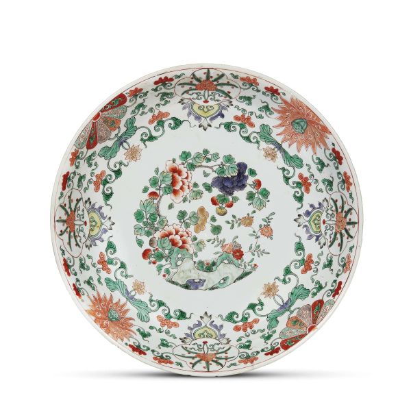 A PLATE, CHINA, QING DYNASTY, 17TH CENTURY