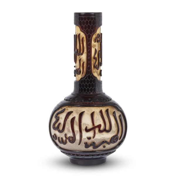 AN ARAB-STYLE VASE, CHINA, QING DYNASTY, 18TH-19TH CENTURY