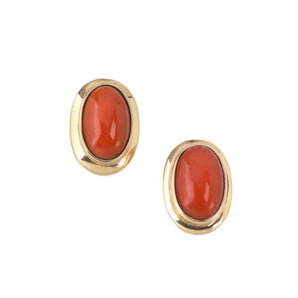 CORAL CLIP EARRINGS IN 18KT YELLOW GOLD