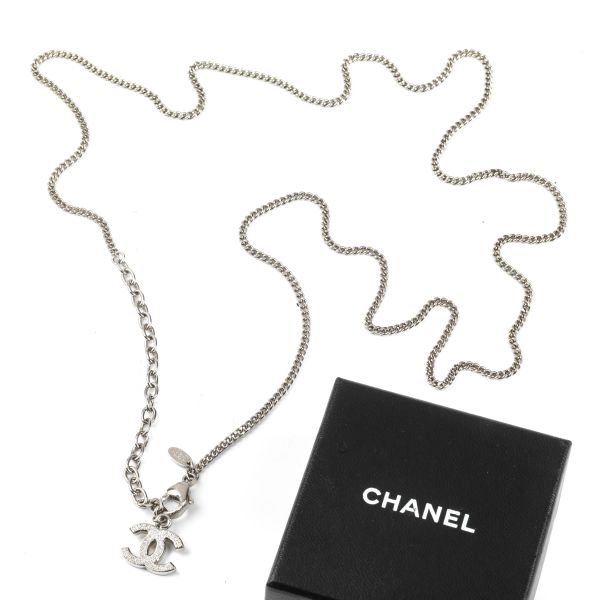 Chanel - CHANEL CC NECKLACE