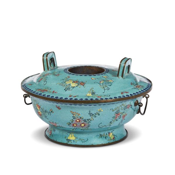 A WARMER, CHINA, LATE QING DYNASTY  ,   19TH-20TH CENTURIES