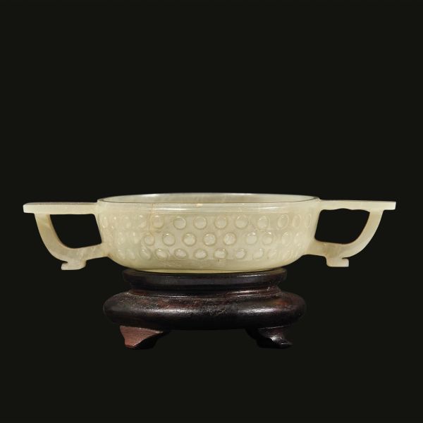 A JADE CUP, CHINA, QING DYNASTY, 18TH CENTURY
