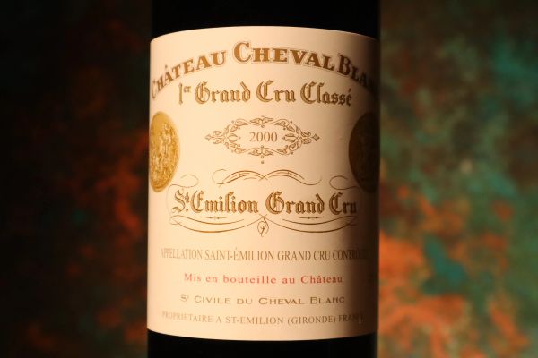 



Ch&acirc;teau Cheval Blanc 2000