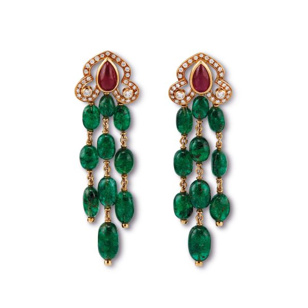 



EMERALD DIAMOND AND RUBY EARRINGS IN 18KT YELLOW GOLD