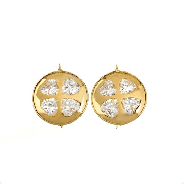 



SYNTHETIC STONE ROUND EARRINGS IN 18KT YELLOW GOLD