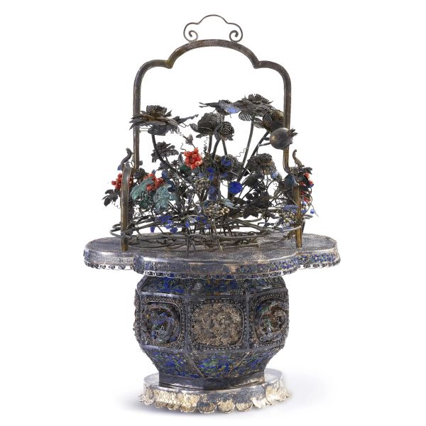 



A SILVER AND ENAMEL FILIGREE FLOWER BASKET, CHINA, REPUBLIC PERIOD (1912&ndash;1949) 