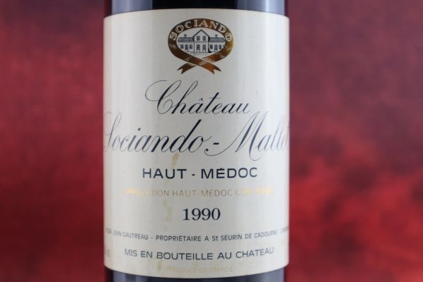 



Ch&acirc;teau Sociando-Mallet 1990