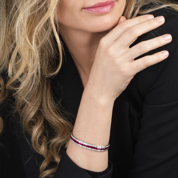 CARTIER PARIS BRACCIALE CON RUBINI E DIAMANTI