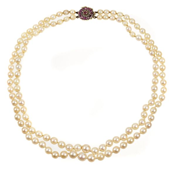 



COLLANA DI PERLE