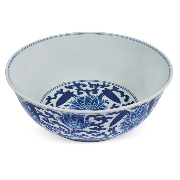 GRANDE BOWL, CINA,DINASTIAN QING, SEC. XVIII