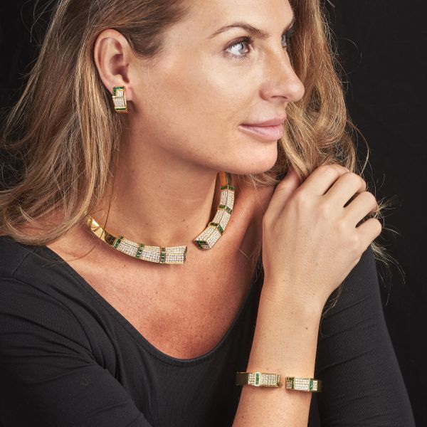 PARURE RIGIDA CON SMERALDI E DIAMANTI