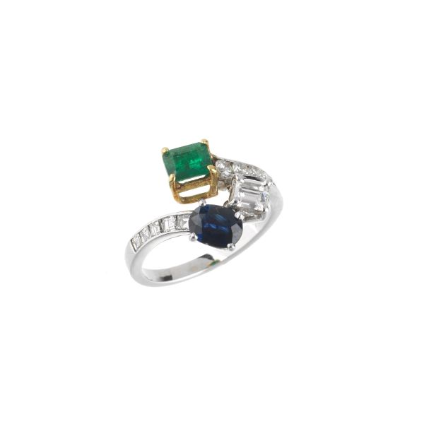 MULTI GEM CONTRARIE RING IN 18KT TWO TONE GOLD