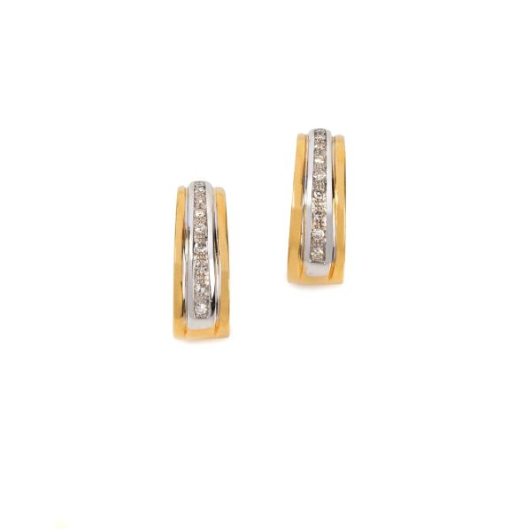 



DIAMOND HOOP EARRINGS IN 18KT TWO TONE GOLD