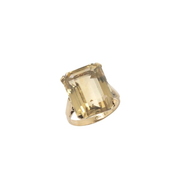 



ANELLO CON QUARZO CITRINO