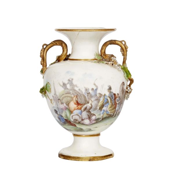 A LITTLE JAR, NAPLES, CAPODIMONTE MANUFACTORY, CIRCA 1750