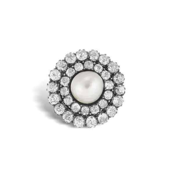



NATURAL PEARL AND DIAMOD BROOCH IN GOLD AND SILVER 