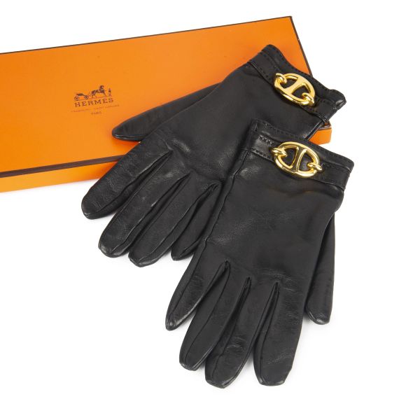 



HERMES LEATHER GLOVES