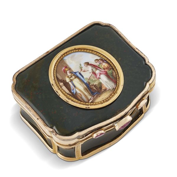BLOODSTONE SNUFF BOX WITH AN ENAMELLED MINIATURE
